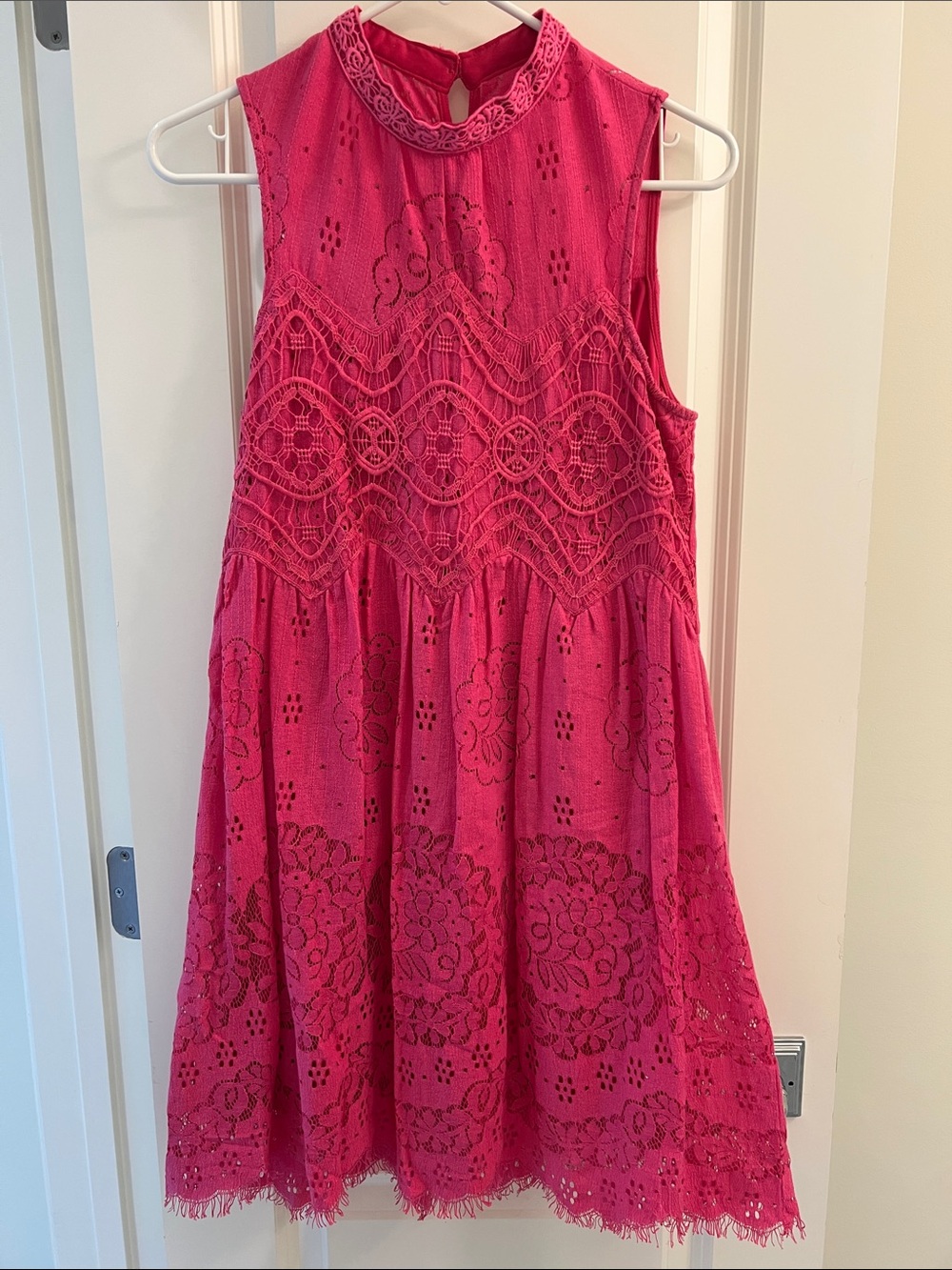 Women’s Sleeveless Crochet Lace Dress - Hot Pink